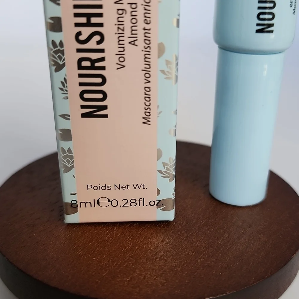 Beautanig Beauty Nourishing Volumizing Mascara